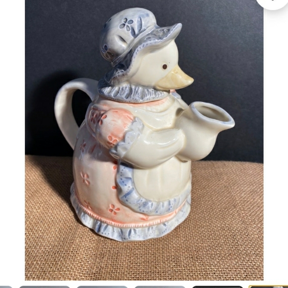 Vintage Country Mother Goose Teapot - Picture 2 of 6